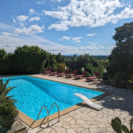 Le Domaine Du Soulier -Gite Et Chambres D'Hotes - La Maison Du Gardien Tornac Esterno foto
