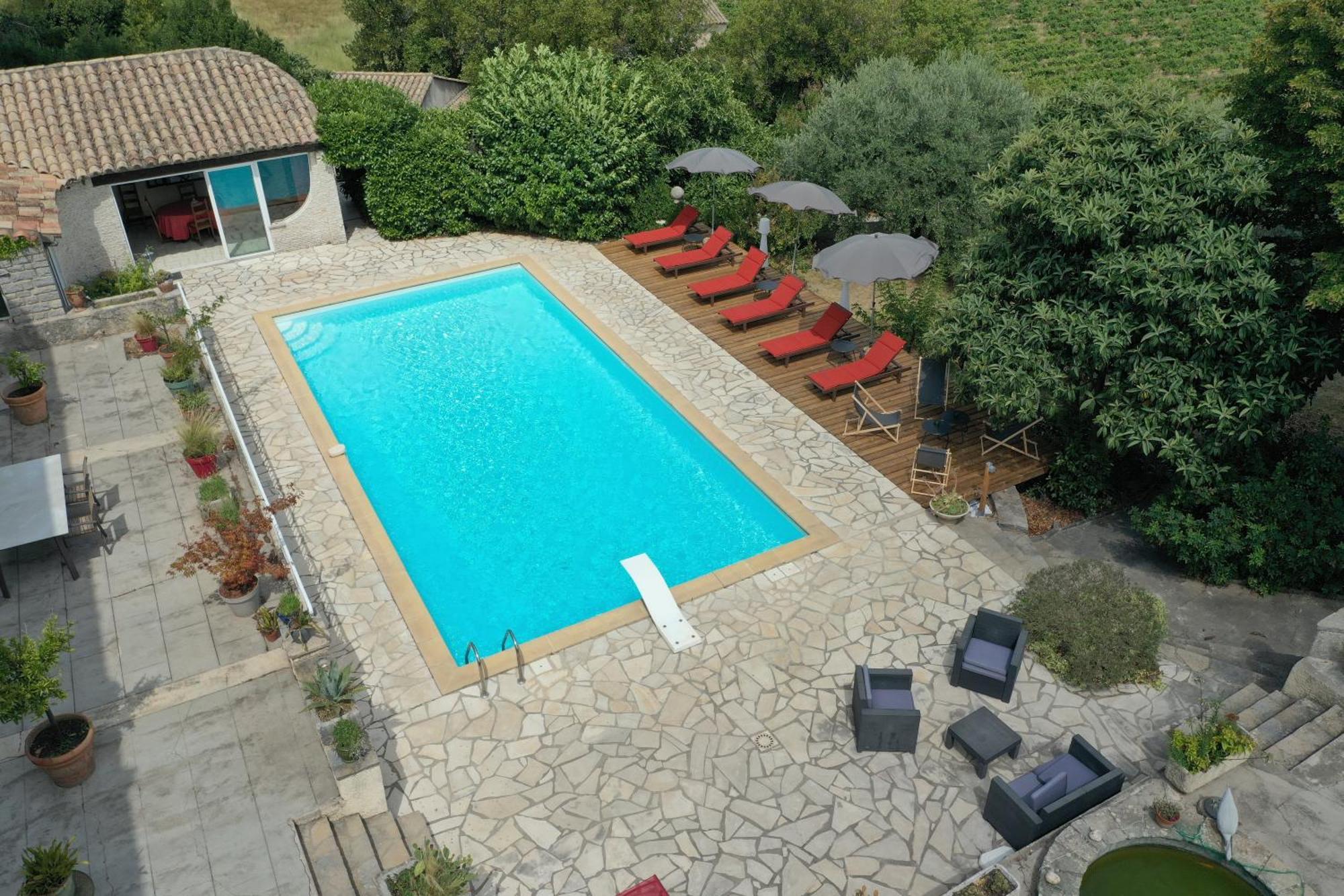 Le Domaine Du Soulier -Gite Et Chambres D'Hotes - La Maison Du Gardien Tornac Esterno foto