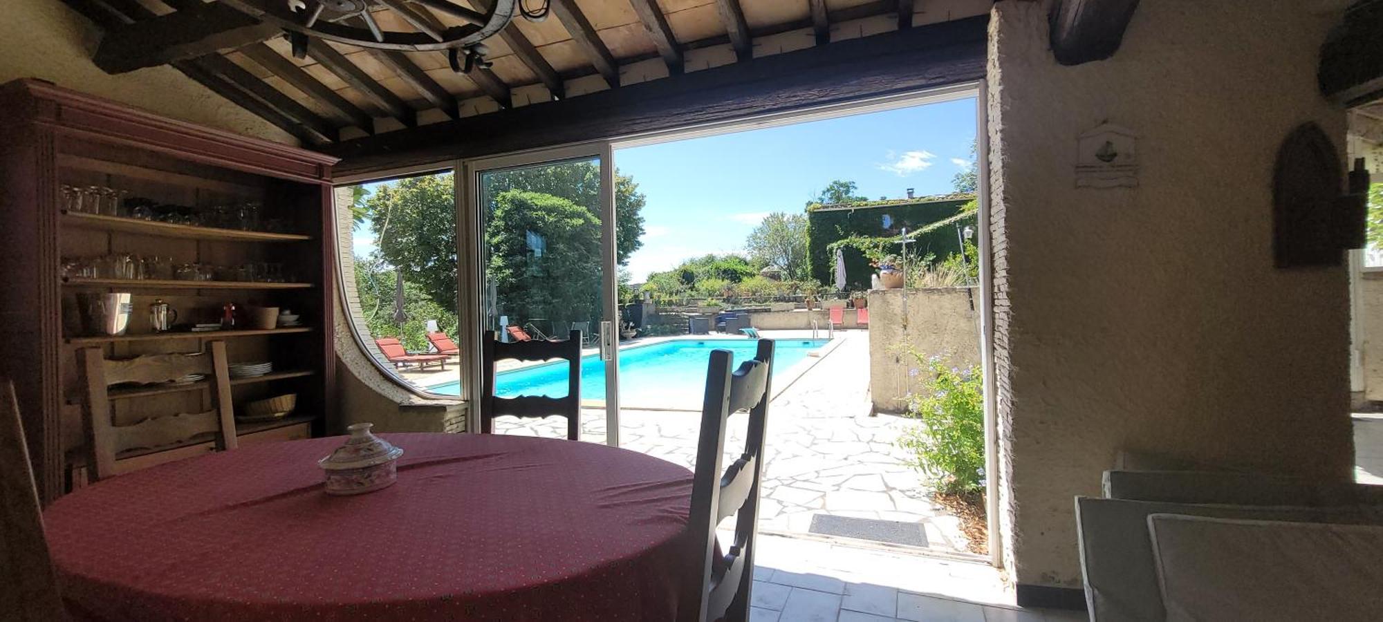 Le Domaine Du Soulier -Gite Et Chambres D'Hotes - La Maison Du Gardien Tornac Esterno foto