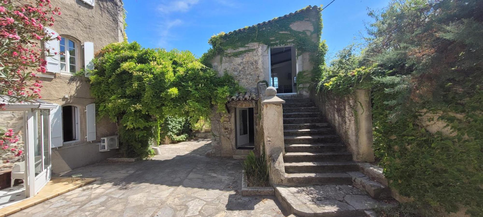 Le Domaine Du Soulier -Gite Et Chambres D'Hotes - La Maison Du Gardien Tornac Esterno foto