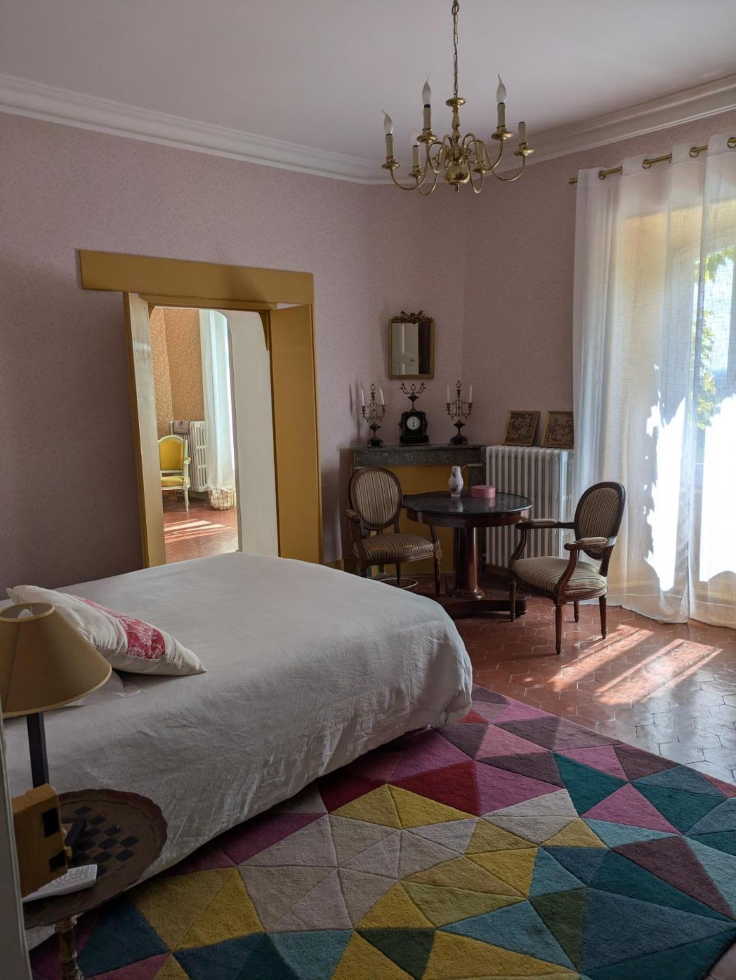 Le Domaine Du Soulier -Gite Et Chambres D'Hotes - La Maison Du Gardien Tornac Esterno foto